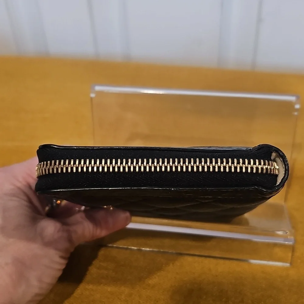 Kate Spade Black Quilted Zip Around Wallet - Vintage